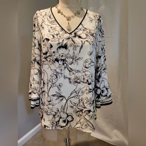 WHBM Flutter sleeve blouse